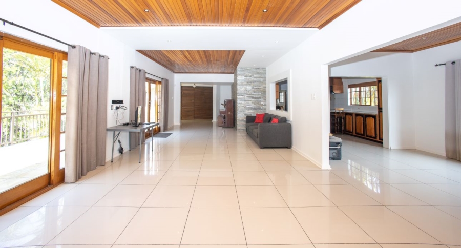 4 Bedroom Property for Sale in Beacon Bay Eastern Cape